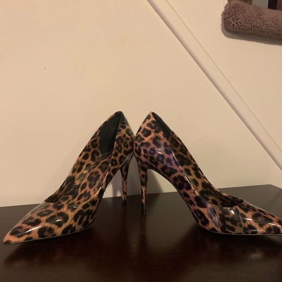 ALDO LEOPARD PRINT PATENT LEATHER HEELS - Picture 9 of 14